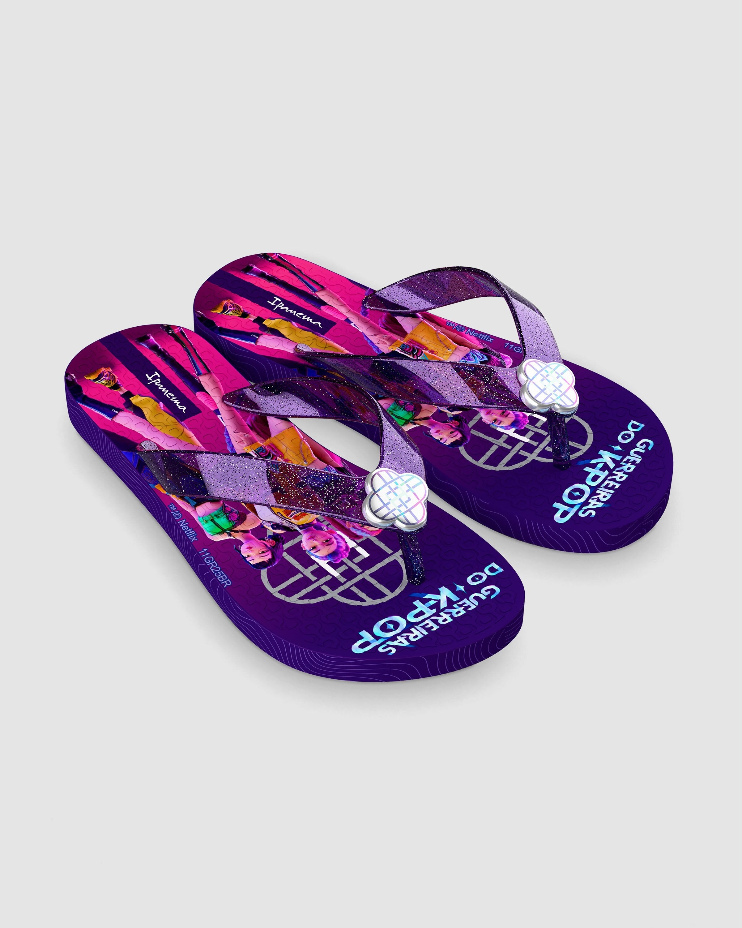 Chinelo de Dedo Infantil Roxo Guerreiras do K-POP Ipanema