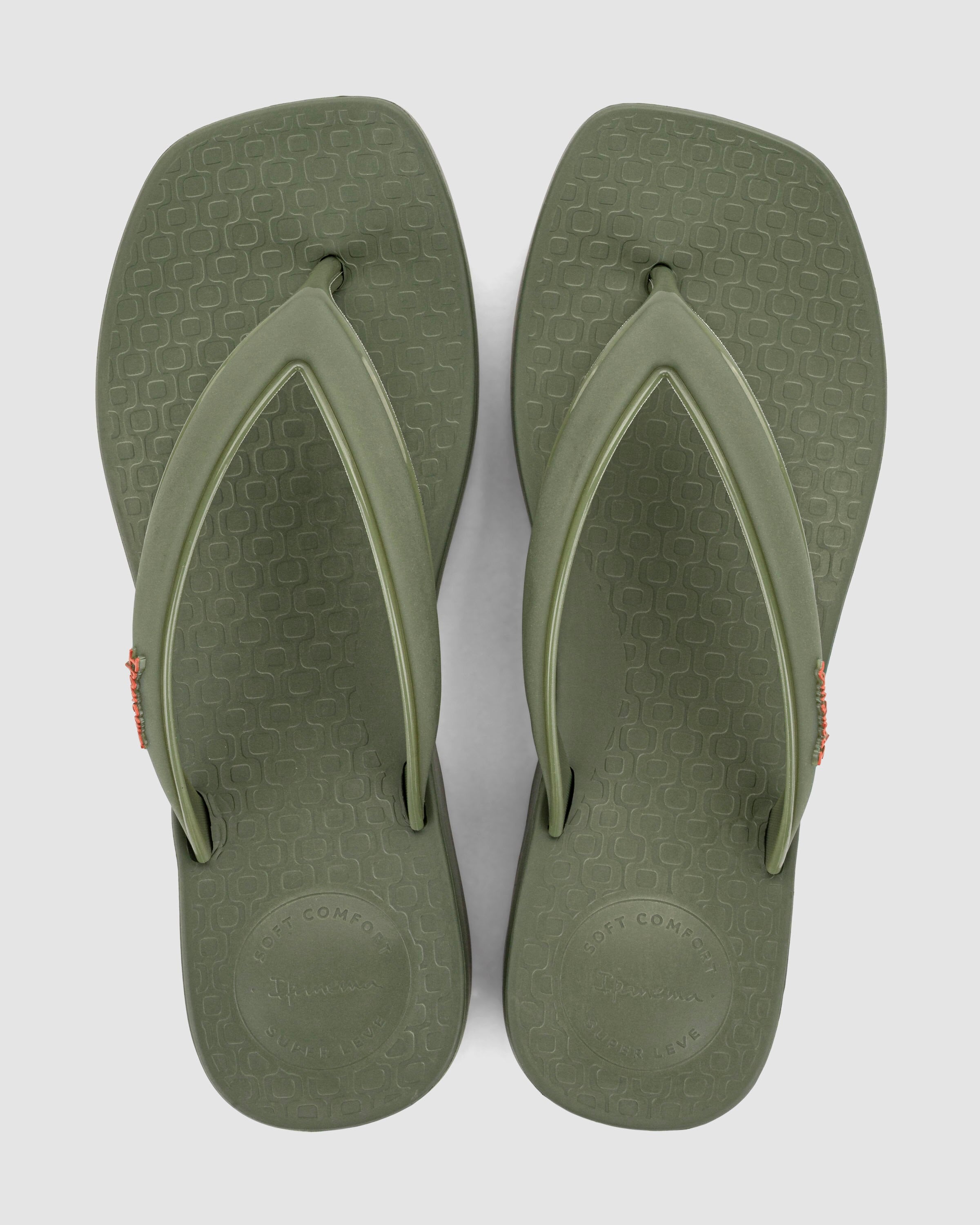 Chinelo de Dedo Verde Pluma Up Ipanema