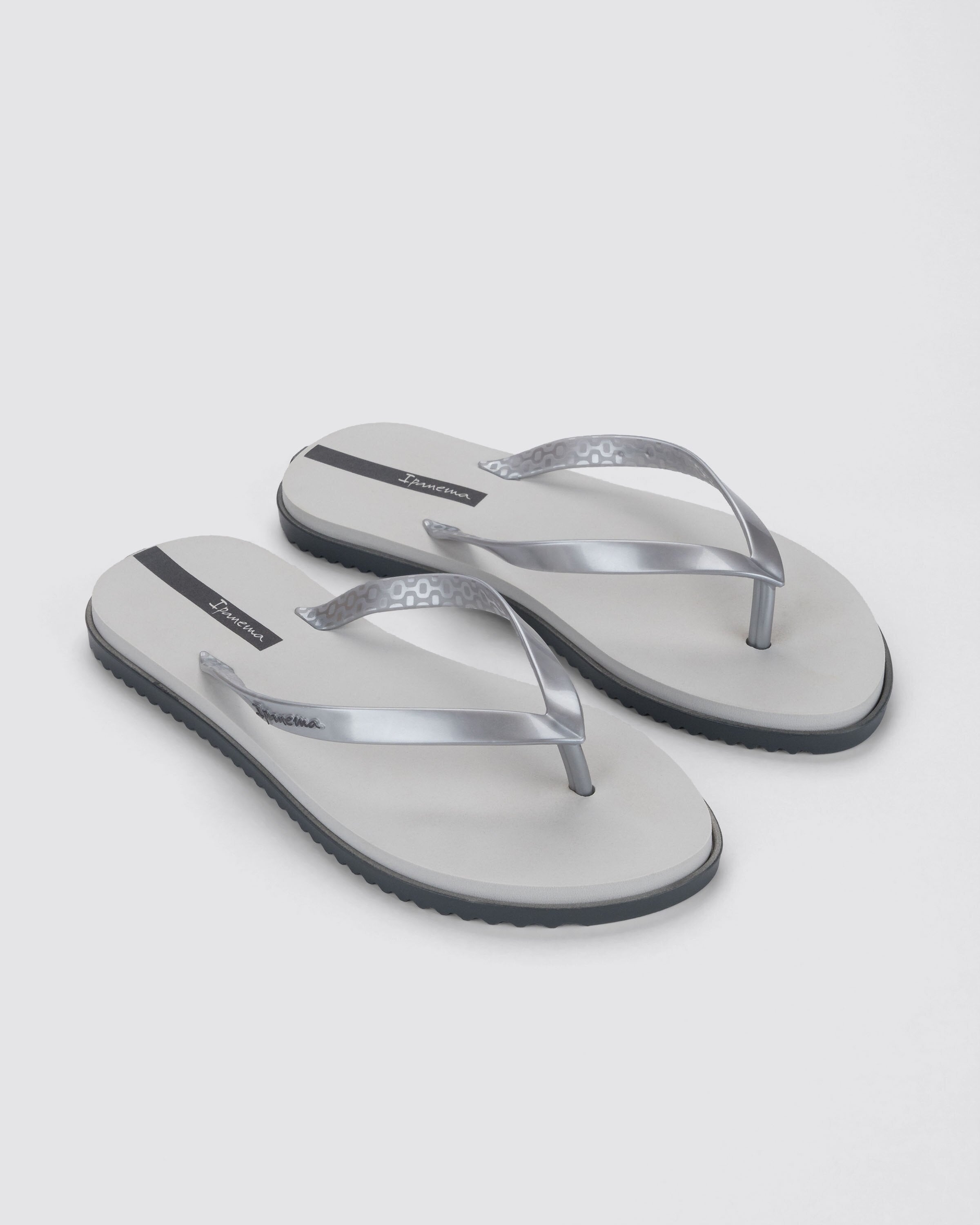 Chinelo de Dedo Cinza Rio Ipanema